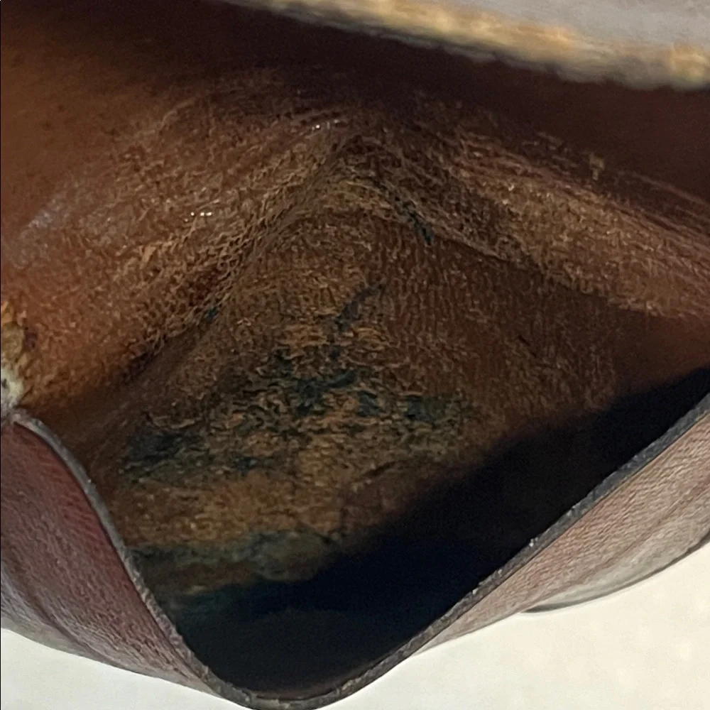 Louis Vuitton Porte Monnaie Gousset Coin Purse